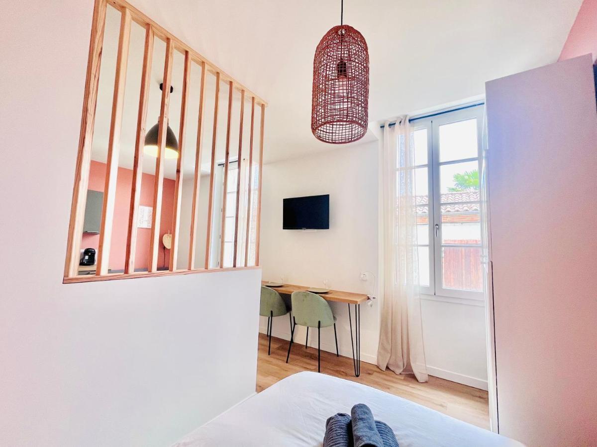 Le Quai 3 - Studio Neuf Lumineux Calme - Clim - Wifi - Gare A 200M Agen Exterior foto